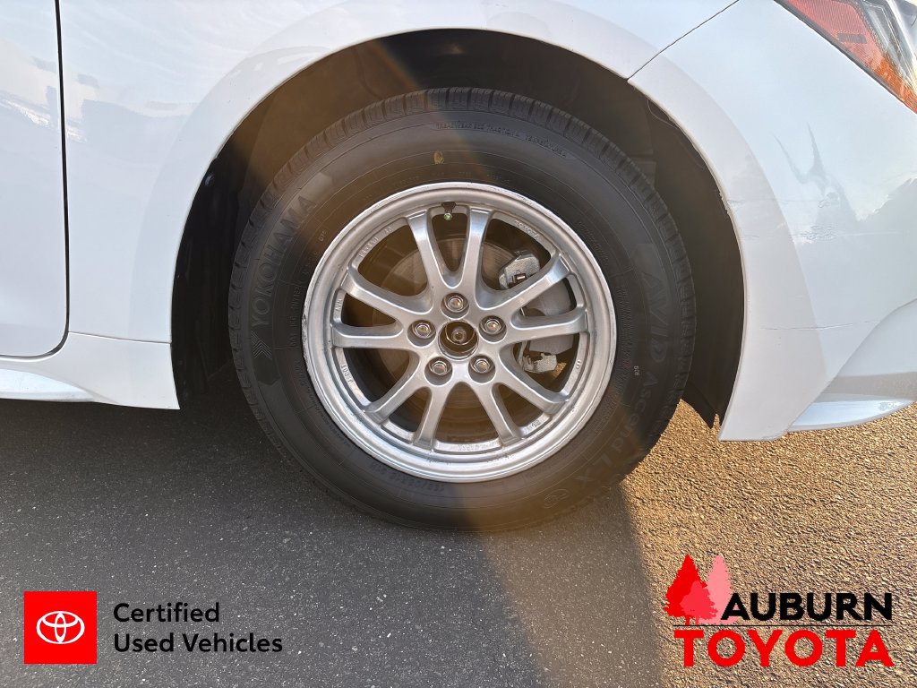 Certified 2020 Toyota Corolla LE FWD image 25