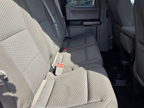 Used 2019 Ford F150 XLT w/ Equipment Group 302A Luxury AWD/4WD image 40