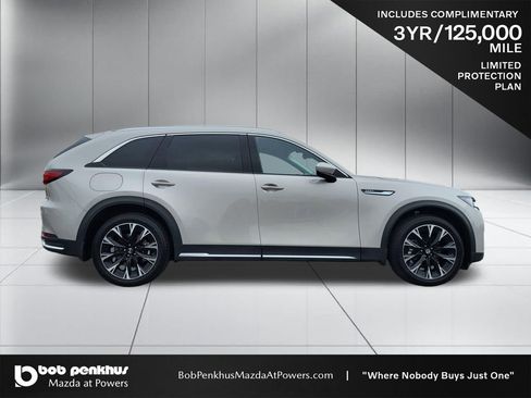 Used 2024 MAZDA CX-90 Plug-In Hybrid w/ Premium Pkg AWD/4WD image 24
