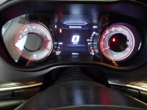 Used 2021 Dodge Challenger R/T Scat Pack w/ T/A Package image 9