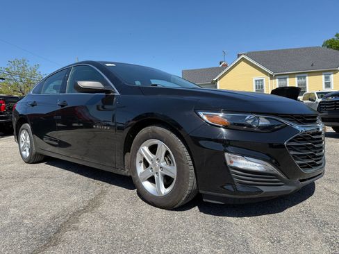 Used 2023 Chevrolet Malibu LS FWD image 13