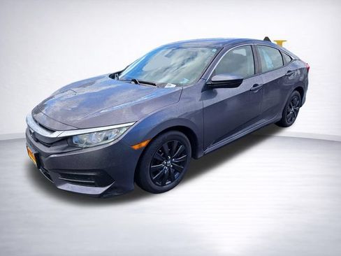 Used 2018 Honda Civic LX image 3