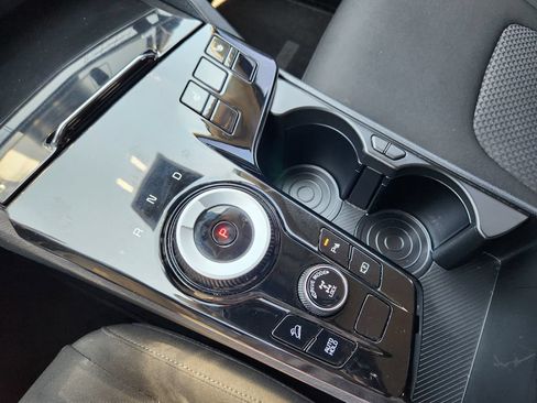 Certified 2023 Kia Sportage LX AWD/4WD image 19