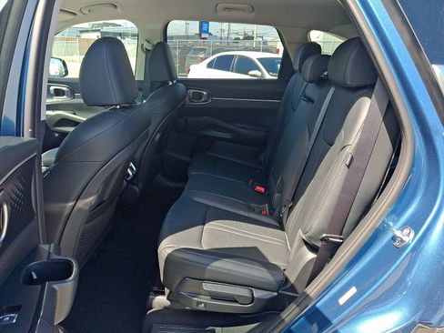 New 2026 Kia Sorento EX AWD/4WD image 6