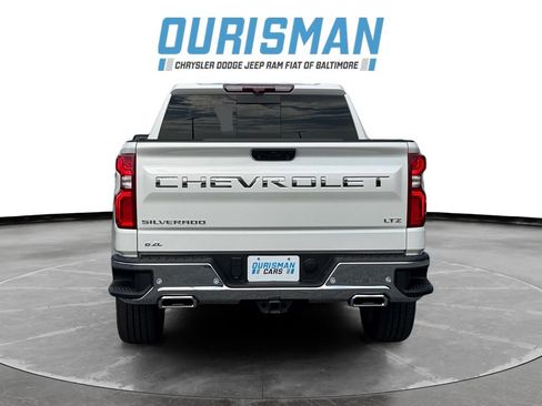 Used 2025 Chevrolet Silverado 1500 LTZ w/ Technology Package AWD/4WD image 5