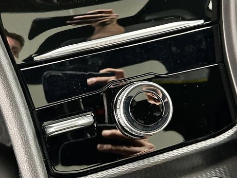 New 2026 Jeep Grand Cherokee L Limited AWD/4WD image 11