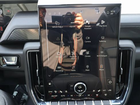 New 2026 GMC Yukon XL AT4 w/ AT4 Premium Package image 23