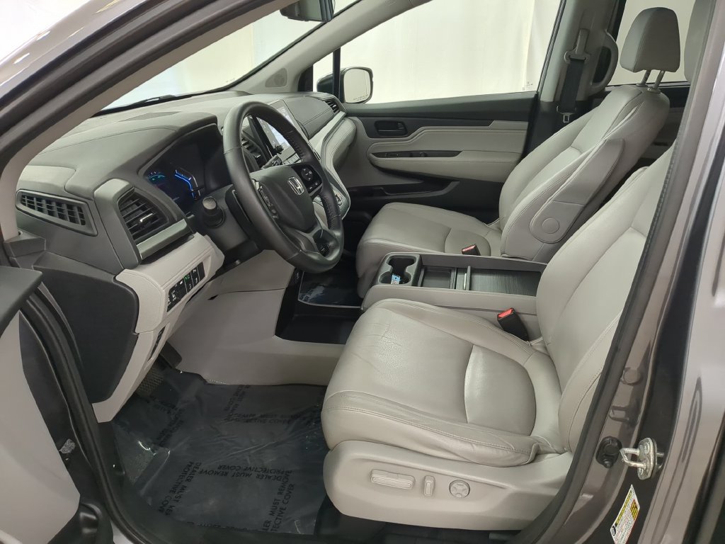 Used 2018 Honda Odyssey Touring image 14