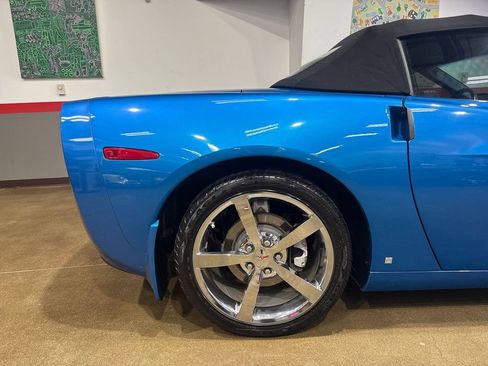 Used 2009 Chevrolet Corvette Convertible RWD image 49