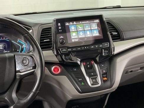 Used 2018 Honda Odyssey EX-L image 13