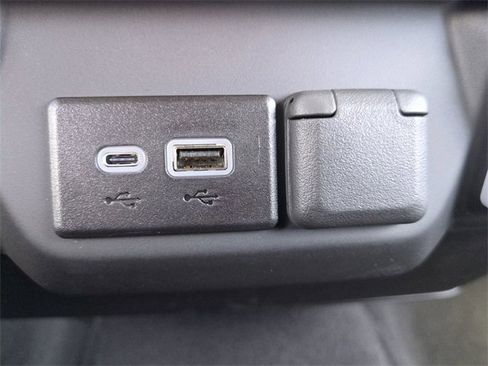 New 2025 Chevrolet Silverado 1500 Custom image 20