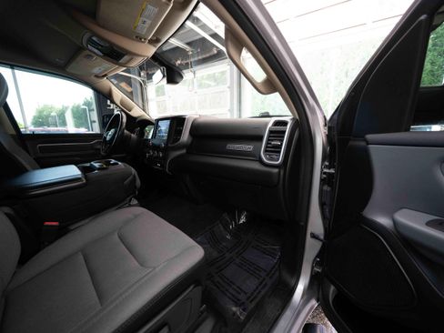 Used 2019 RAM 1500 Big Horn AWD/4WD image 24