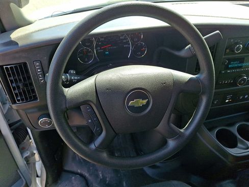 Used 2025 Chevrolet Express 2500 w/ Driver Convenience Package RWD image 12