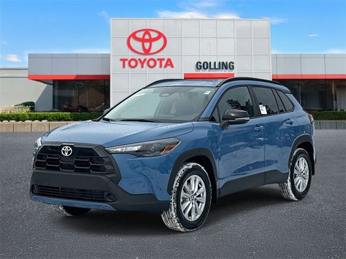 New 2026 Toyota Corolla Cross LE image 6