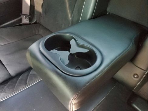 Used 2022 Dodge Challenger SRT Hellcat w/ Plus Package image 7