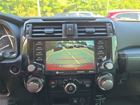 Used 2024 Toyota 4Runner TRD Off-Road Premium w/ Moonroof Package AWD/4WD image 27
