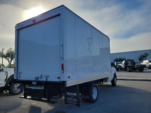 New 2026 Ford E-450 and Econoline 450 Super Duty w/ Power Equipment Group image 5