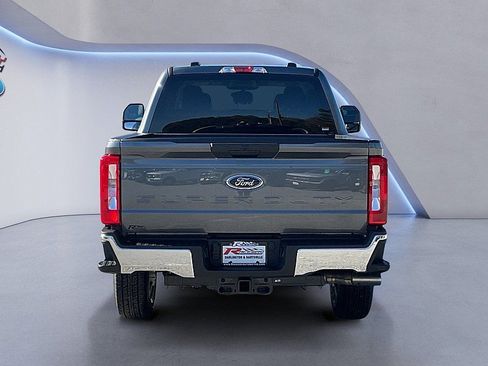 New 2026 Ford F250 XLT AWD/4WD image 4