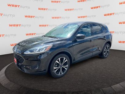Used 2021 Ford Escape SE w/ SE Sport Appearance Package