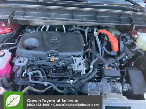 Used 2021 Toyota Highlander XLE w/ Protection Package #3 (TMS) AWD/4WD image 28