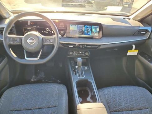 New 2026 Nissan Kicks SV image 11