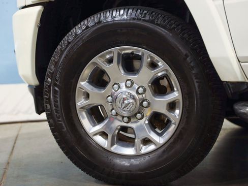 Used 2021 RAM 2500 Laramie AWD/4WD image 15
