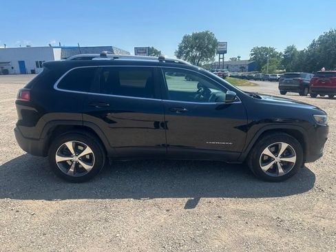 Used 2020 Jeep Cherokee Limited AWD/4WD image 7