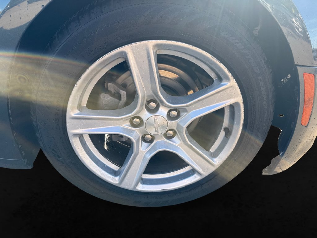Used 2023 Chevrolet Camaro LT RWD image 12