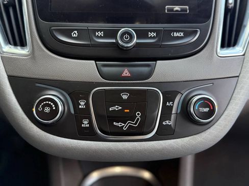 Used 2016 Chevrolet Malibu LT FWD image 24