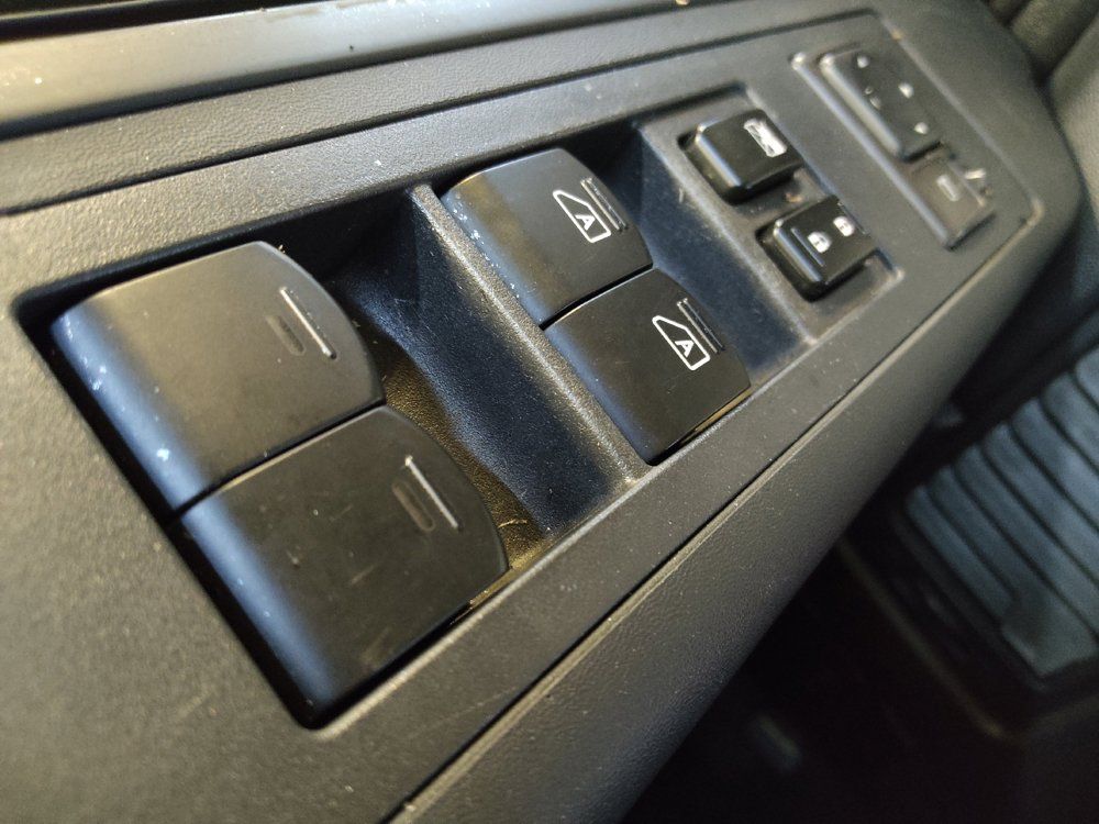 Used 2012 Nissan Titan SV w/ Sport Appearance Pkg RWD image 27