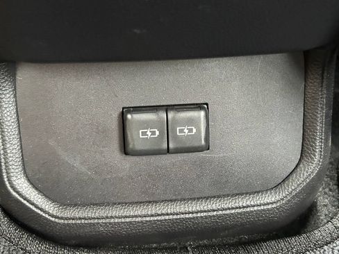 Used 2026 Toyota Highlander XLE AWD/4WD image 24