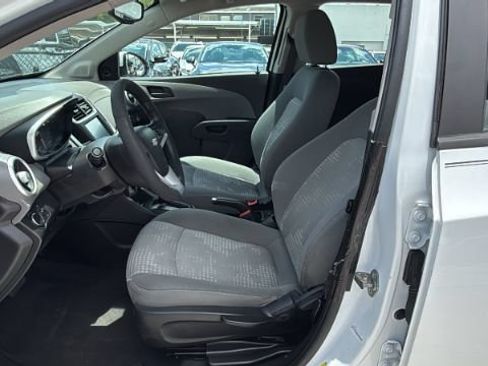 Used 2017 Chevrolet Sonic LT FWD image 14