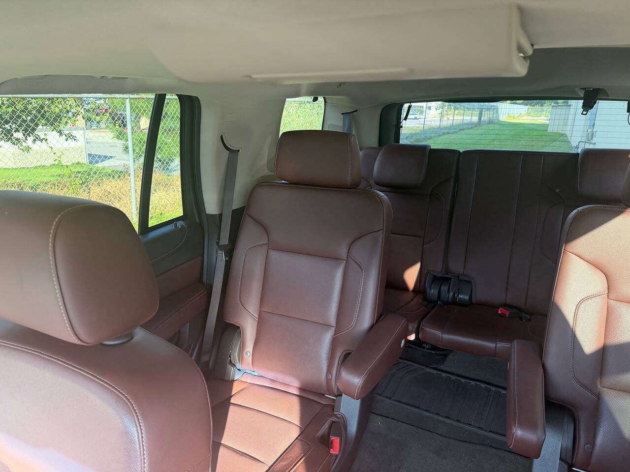 Used 2015 Chevrolet Tahoe LTZ RWD image 12
