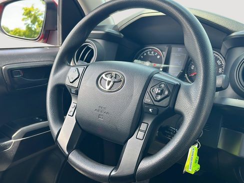Used 2020 Toyota Tacoma SR w/ SR Convenience Package AWD/4WD image 23