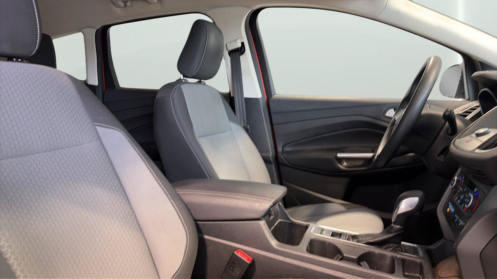 Used 2019 Ford Escape SE AWD/4WD image 14