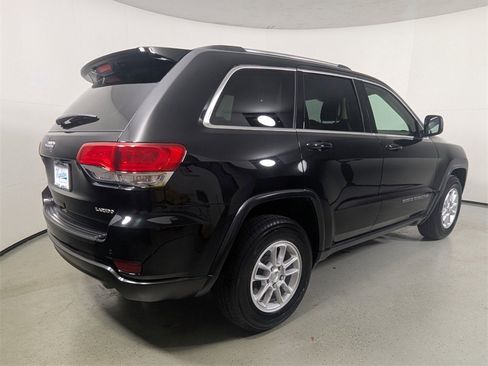 Used 2019 Jeep Grand Cherokee Laredo image 7