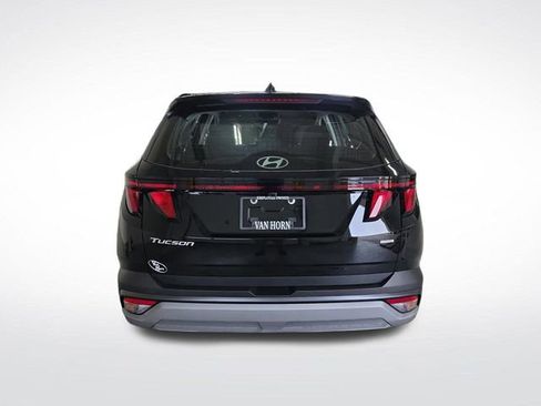 New 2026 Hyundai Tucson SE image 11