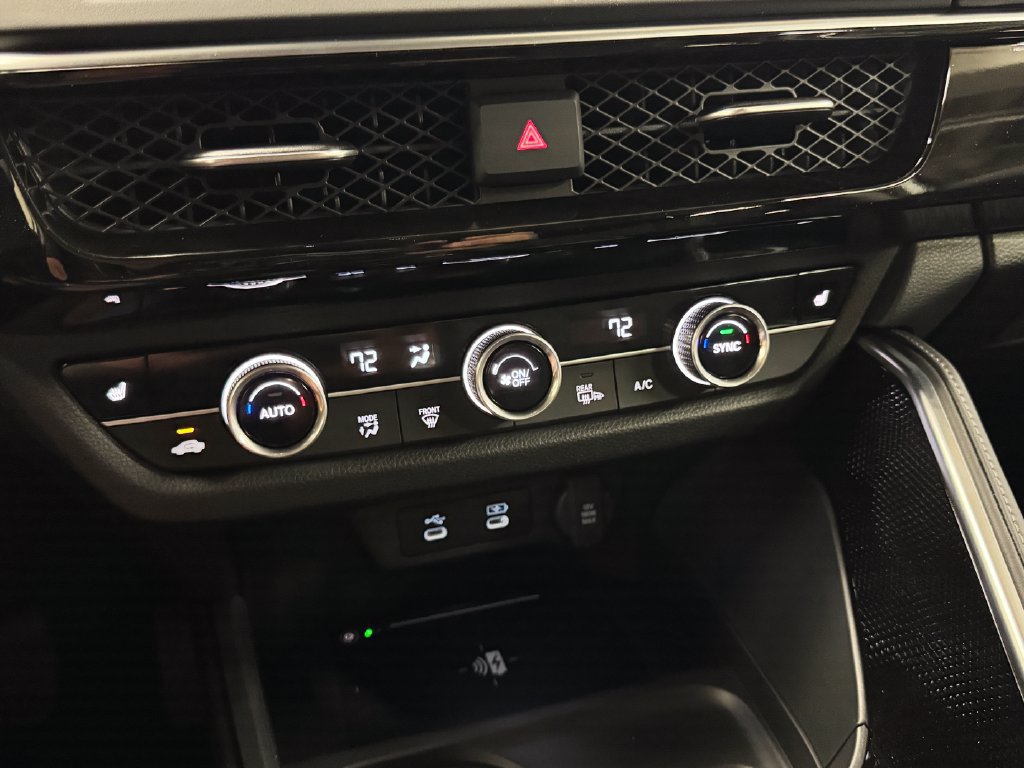 Used 2025 Acura ADX AWD image 28