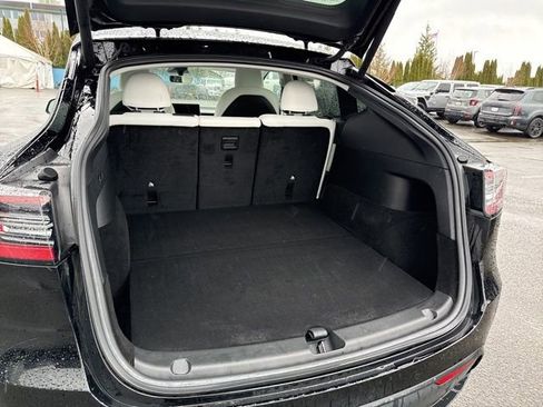 Used 2022 Tesla Model Y Performance image 15