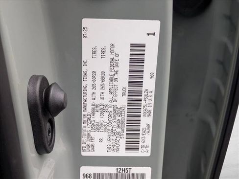 Used 2025 Toyota Tundra Limited image 19