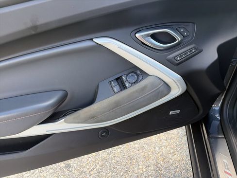 Used 2017 Chevrolet Camaro SS w/ 50th Anniversary Edition RWD image 17