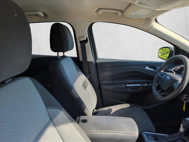 Used 2017 Ford Escape SE w/ Equipment Group 201A AWD/4WD image 26