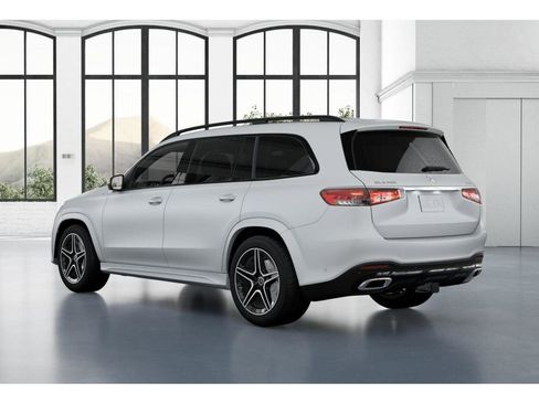 New 2026 Mercedes-Benz GLS 450 4MATIC image 29