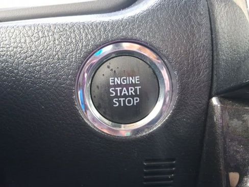 Used 2023 Toyota 4Runner TRD Off-Road Premium w/ Off Road Premium Plus Package AWD/4WD image 28