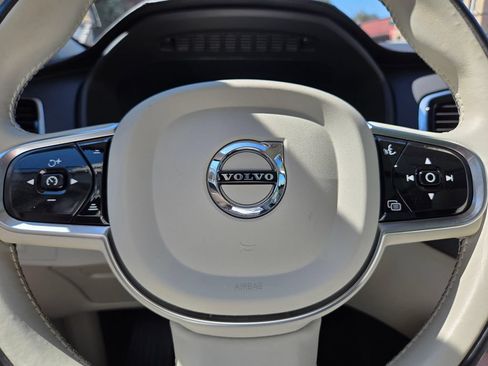 Certified 2023 Volvo XC90 B6 Ultimate w/ Protection Package Premier AWD/4WD image 23