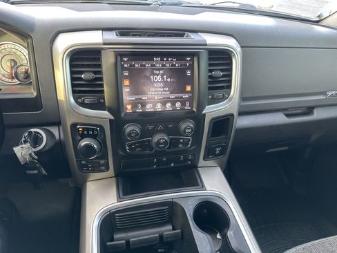 Used 2017 RAM 1500 Big Horn AWD/4WD image 21