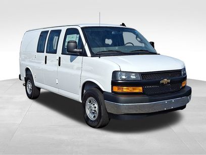 New 2025 Chevrolet Express 2500