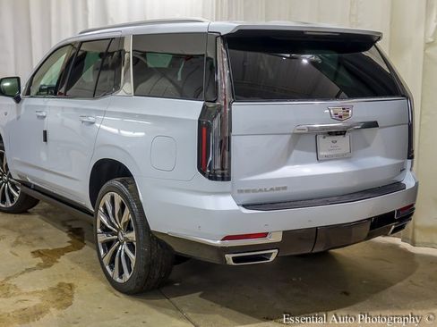 New 2026 Cadillac Escalade Luxury w/ Touring Package image 6