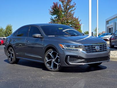 Used 2022 Volkswagen Passat 2.0T R-Line