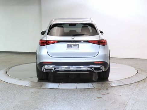 Used 2025 Mercedes-Benz GLC 350e 4MATIC w/ Driver Assistance Package image 14